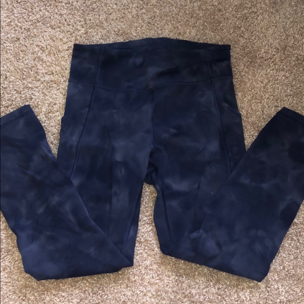 Blue tie dye invigorate leggings